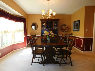 Formal Dining