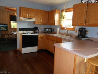 18400 Rapids Rd, Hiram, OH 44234 - photo 4