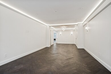 116 E 66th St unit 3E, New York, NY 10065 - photo 2
