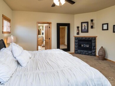 2346 SW 41st St, Redmond, OR 97756 - photo 7