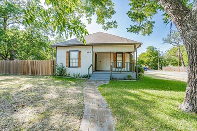 800 Euclid St, Cleburne, TX 76033 - photo 4