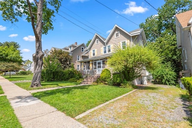 183 Oakdene Ave, Teaneck, NJ 07666 - photo 2