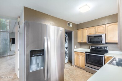 Listing_1033946_Photo_2