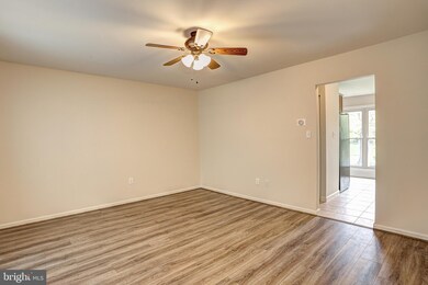 11573 Laurelwalk Dr unit 11573, Laurel, MD 20708 - photo 4