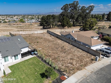 827 Firefox Dr, Santa Maria, CA 93455 - photo 2