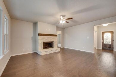 157 Chester Rd, Springtown, TX 76082 - photo 7