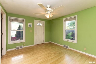 1714 N Marquette St, Davenport, IA 52804 - photo 6