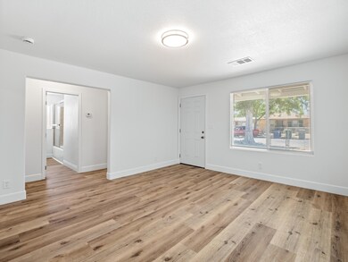 2370 S Tupman St, Fresno, CA 93706 - photo 6