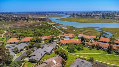 1954 Vista Caudal, Newport Beach, CA 92660 - photo 2