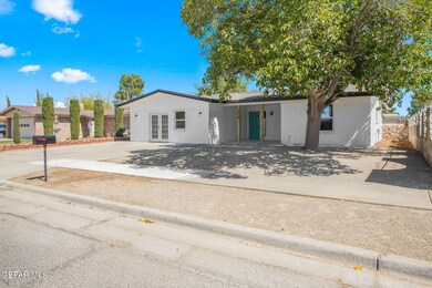 3416 E Glen Dr-3
