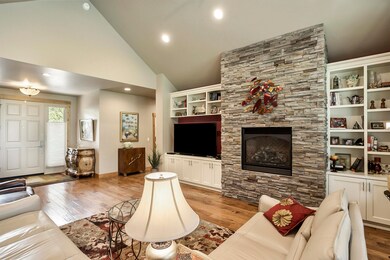 20488 Steamboat, Bend, OR 97702 - photo 4