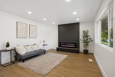 738 N 835 W, Orem, UT 84057 - photo 3