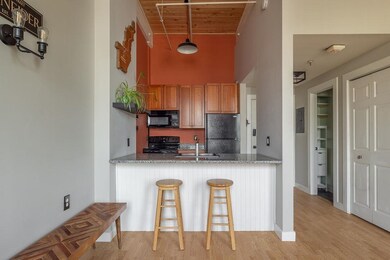 Emerson Mills unit 210, Pembroke, NH 03275 - photo 6