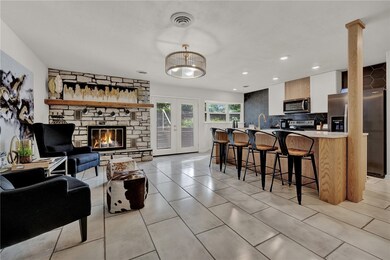 104 Glenwood Dr, Fredericksburg, TX 78624 - photo 4