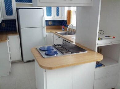 9-11 Thomas St, Concord, NH 03301 - photo 6