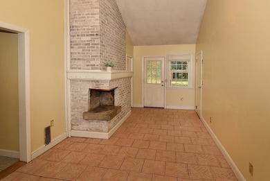 757 Shaker Rd, Longmeadow, MA 01106 - photo 4