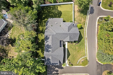 582 Jobel Dr, Haddonfield, NJ 08033 - photo 2