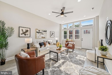 518 N Patterson Park Ave, Baltimore, MD 21205 - photo 6