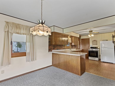 8524 W Beloit Rd, Milwaukee, WI 53227 - photo 6