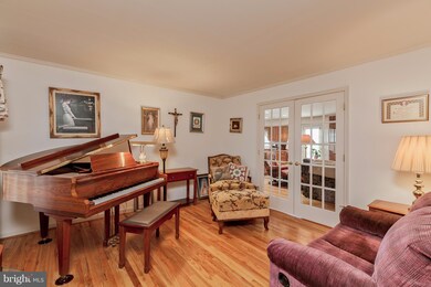 10729 Hershey Dr, Williamsport, MD 21795 - photo 4