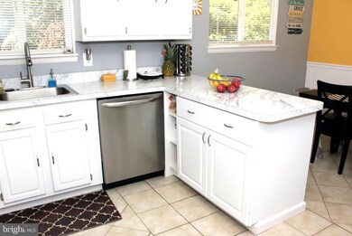 1201 Branch Ln, Glen Burnie, MD 21061 - photo 2