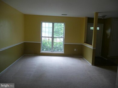 2851 Madeira Ct unit 14, Woodbridge, VA 22192 - photo 4