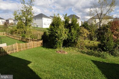 25030 Graywacke Dr, Stone Ridge, VA 20105 - photo 6