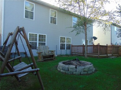 2688 Longleaf Dr, Greenwood, IN 46143 - photo 2