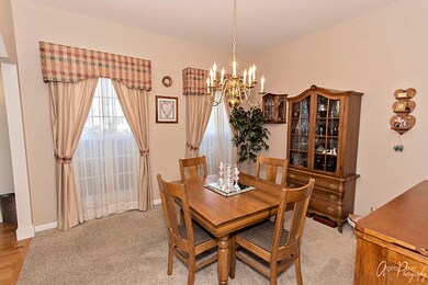 772 Brandt Dr, Lake In the Hills, IL 60156 - photo 6