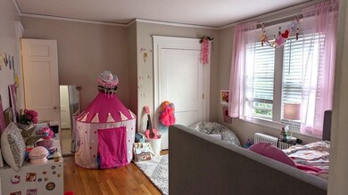 9-11 Glenmore Terrace unit 9, Newton, MA 02461 - photo 5