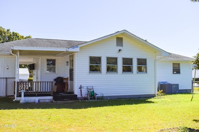 212 Hemlock Rd, Bristol, TN 37620 - photo 6