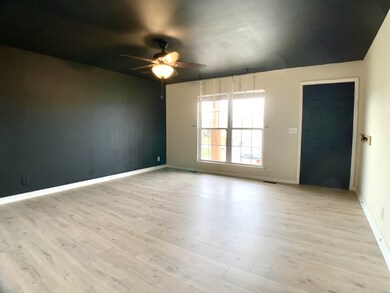 189 Oak Tree Dr, Oak Grove, KY 42262 - photo 3