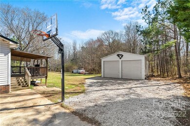 2476 Filbert Hwy, Clover, SC 29710 - photo 6