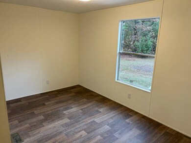 1525 Thomas Dr unit 1525R, Darlington, SC 29532 - photo 7