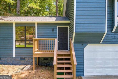 3346 Deshong Dr, Stone Mountain, GA 30087 - photo 3