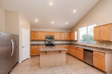 9806 e Lompoc  AZ-2