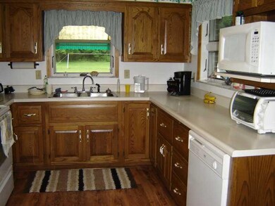 Kitchen. Beautiful solid wood cabinets.