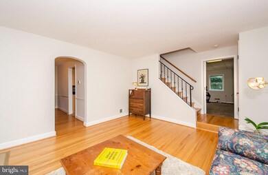 6312 17th St N, Arlington, VA 22205 - photo 5