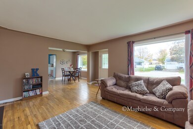 411 Forrest St, Wayland, MI 49348 - photo 4