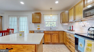 301 Treetop Cir, Bear, DE 19701 - photo 7