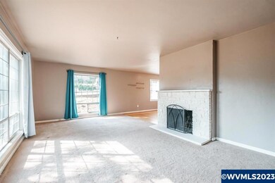 605 Ratcliff Dr SE, Salem, OR 97302 - photo 5