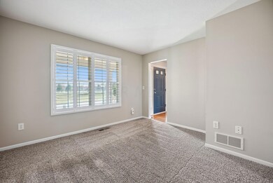 4-web-or-mls-1539-primrose-ave