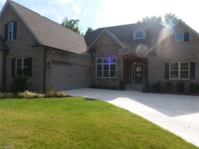 Beautiful Quality Constructed Home in Swans Landing, Davidson County