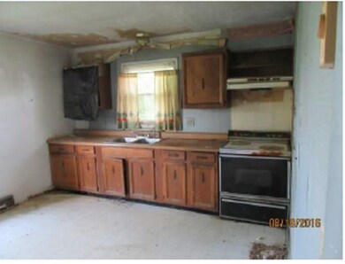 4849 N Winddrift Rd, Scottsburg, IN 47170 - photo 4