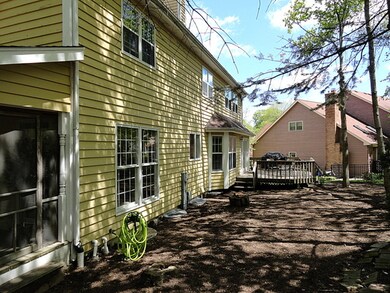 852 Ravinia Ct unit 3B, Batavia, IL 60510 - photo 3