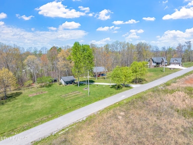 195 Kennedys Loop, Lafollette, TN 37766 - photo 4