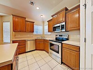 unlisted-address, Broken Arrow, OK 74014 - photo 5