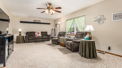 13810 Flint Ridge Rd- Living room