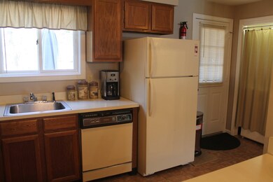 11 Jefferson Unit 60, Woodstock, NH 03251 - photo 4