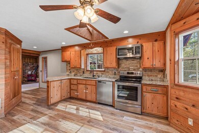 1956 E Fork Rd, Williams, OR 97544 - photo 7